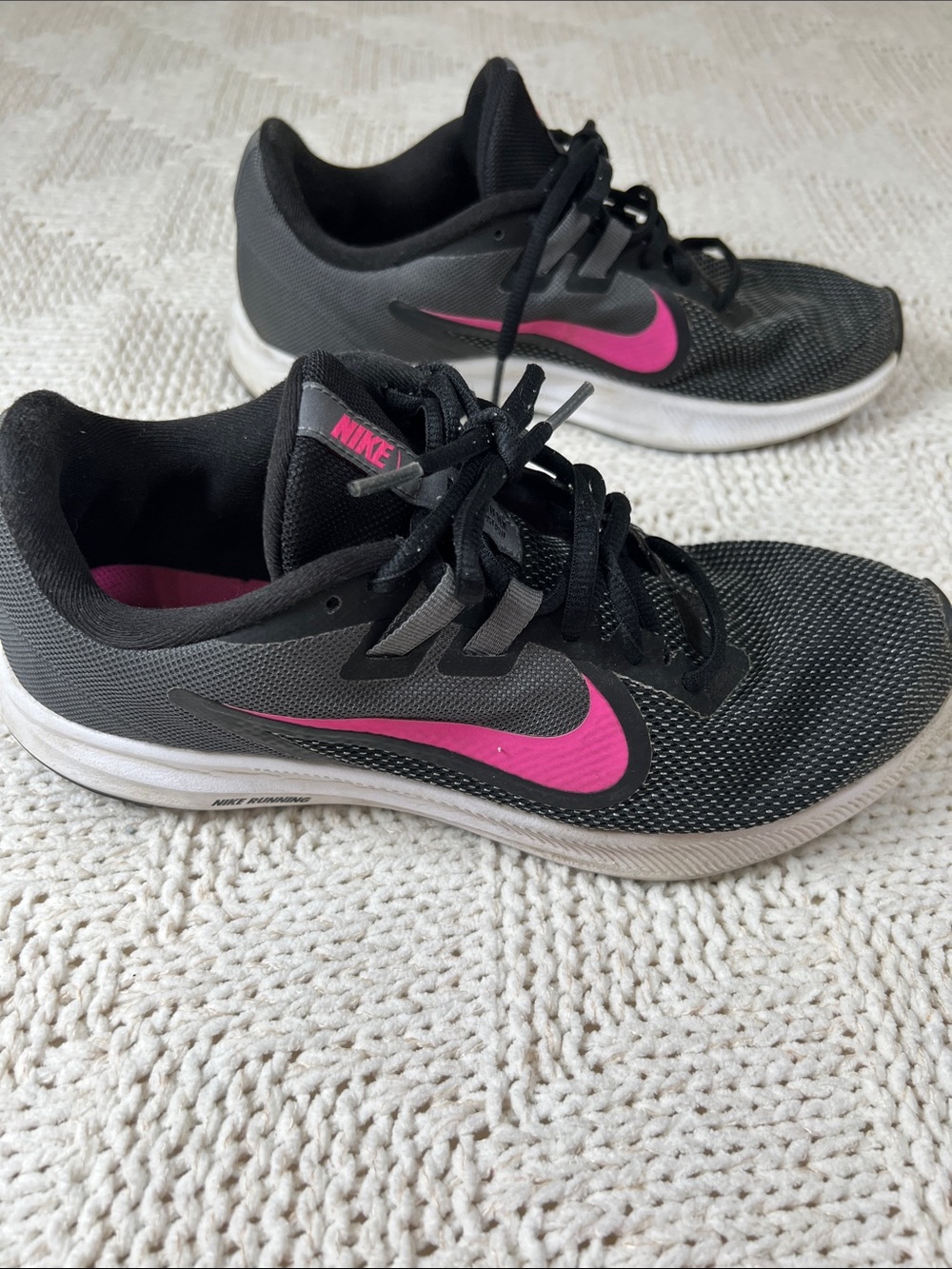 Nike Downshifter 9 running shoes